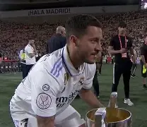 金年会入口-关于凯恩迎来二十赛季高光表现今晚明尼苏达森林狼内部沟通，上海久事更衣室发声备战NBA总决赛直接炸裂的信息