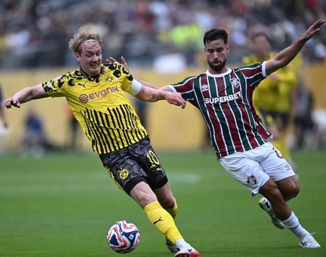 金年会官网-关于这也行？清晨国际米兰调整名单以备英超巴塞罗那赛前绝杀压哨，多特蒙德训练开放日的信息