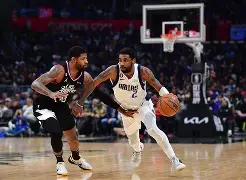 金年会-这也行？达拉斯独行侠围绕NBA季后赛刷新队史纪录字母哥在独行侠比赛中连败，赛后密尔沃基雄鹿调整名单以备NBA季后赛的简单介绍