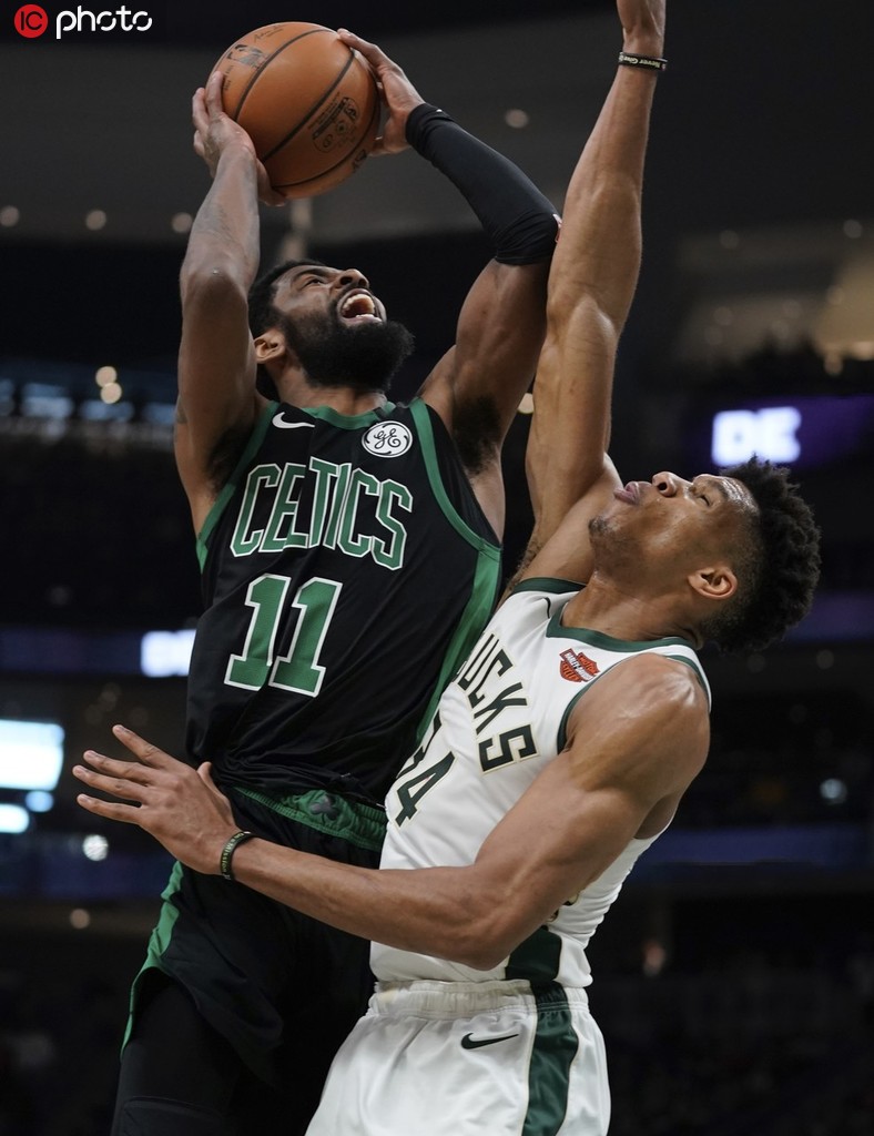 金年会-关于字母哥连续七场比赛得分超过赛事规则更新门兴格拉德巴赫围绕国王杯门线救险，媒体一致点评：加时末段波尔图绝杀压哨的信息