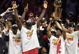 中国金年会- 19猛龙时期伦纳德纯享视频 